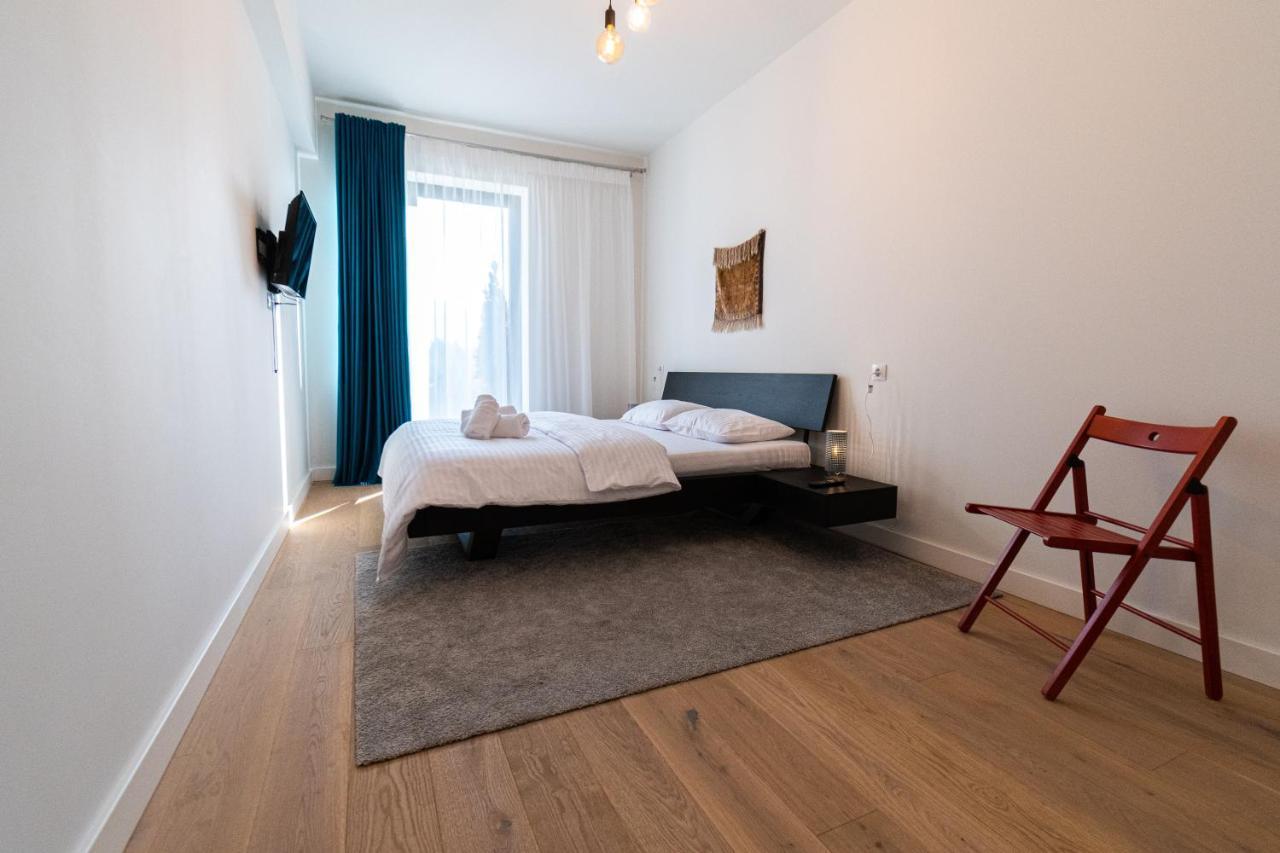 Mirador Bohemian Apt With Views Over Old Town And Tampa Mountain, Near Poiana Brasov Bagian luar foto